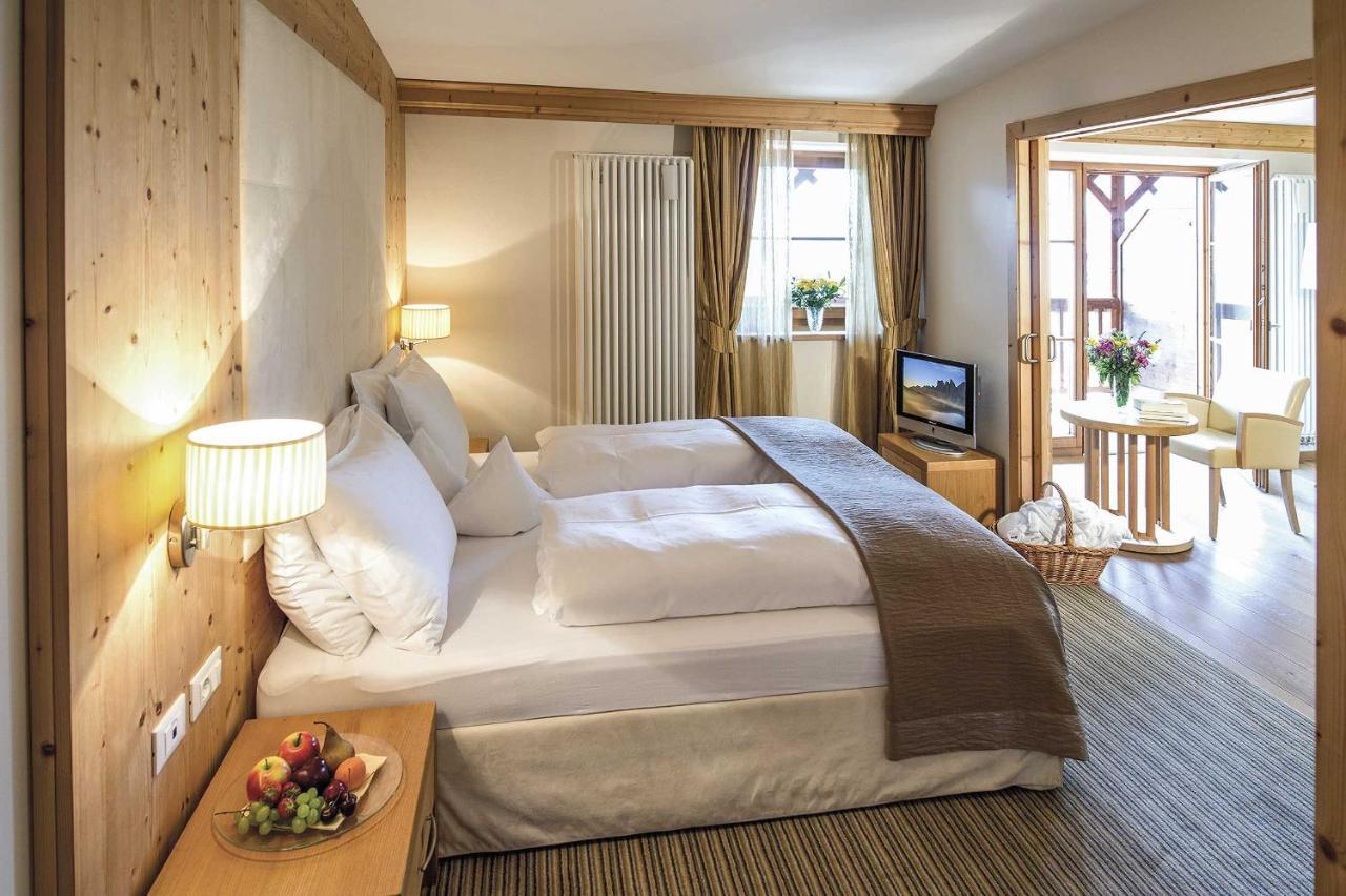 Taubers Unterwirt Aktiv & Vitalhotel Feldthurns Bagian luar foto