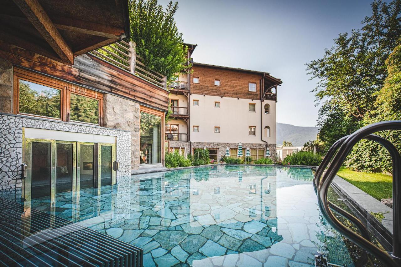 Taubers Unterwirt Aktiv & Vitalhotel Feldthurns Bagian luar foto