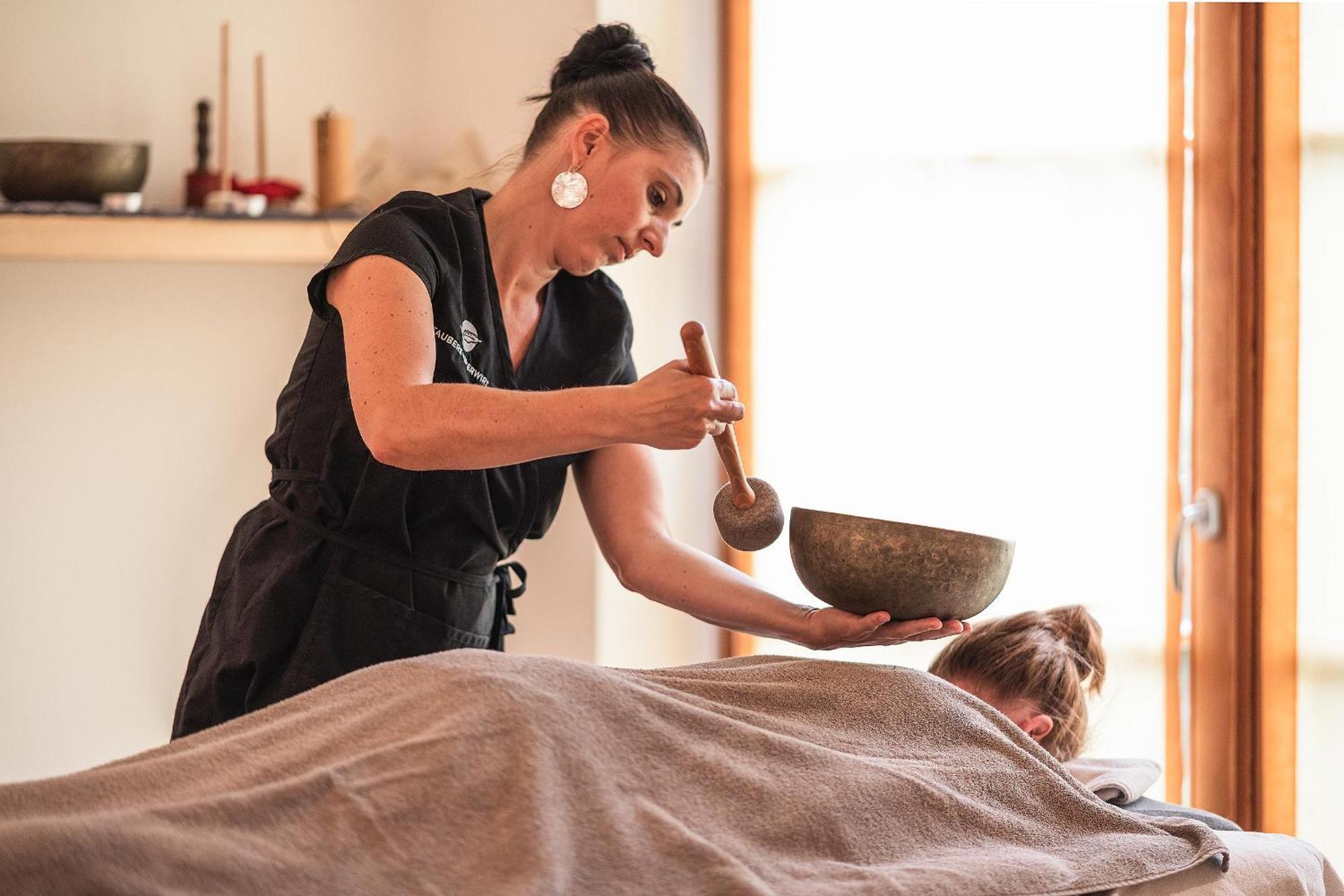 Taubers Unterwirt Aktiv & Vitalhotel Feldthurns Bagian luar foto